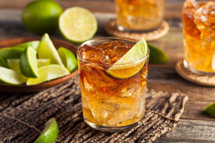 rum cocktail with lime